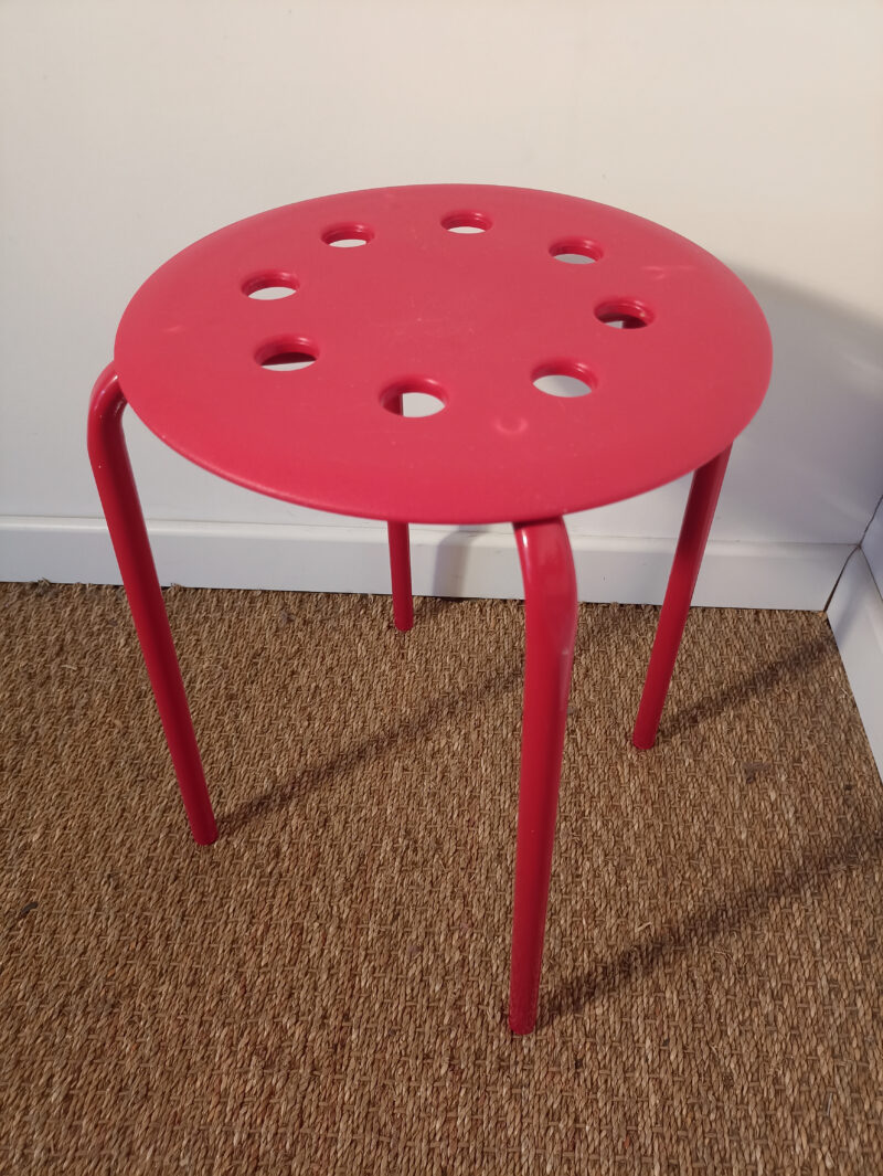 Tabouret rouge – Image 2