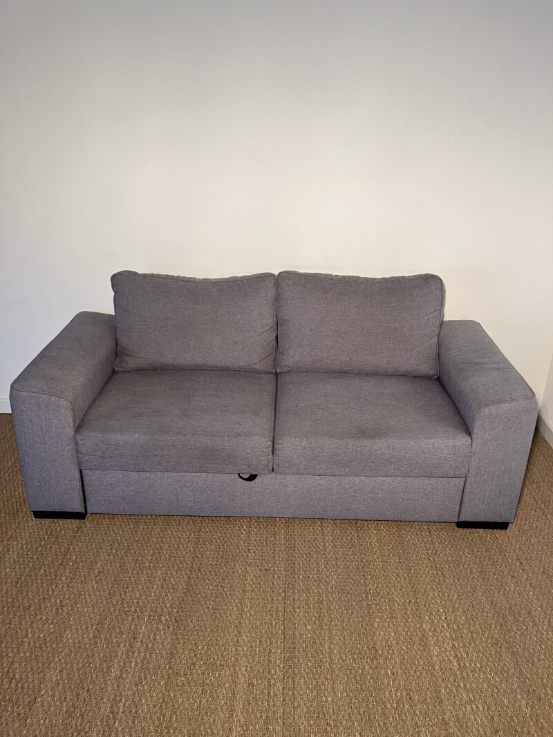 Canapé gris dépliable – Image 2