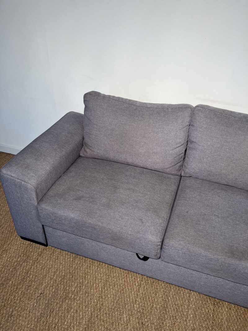 Canapé gris dépliable – Image 6