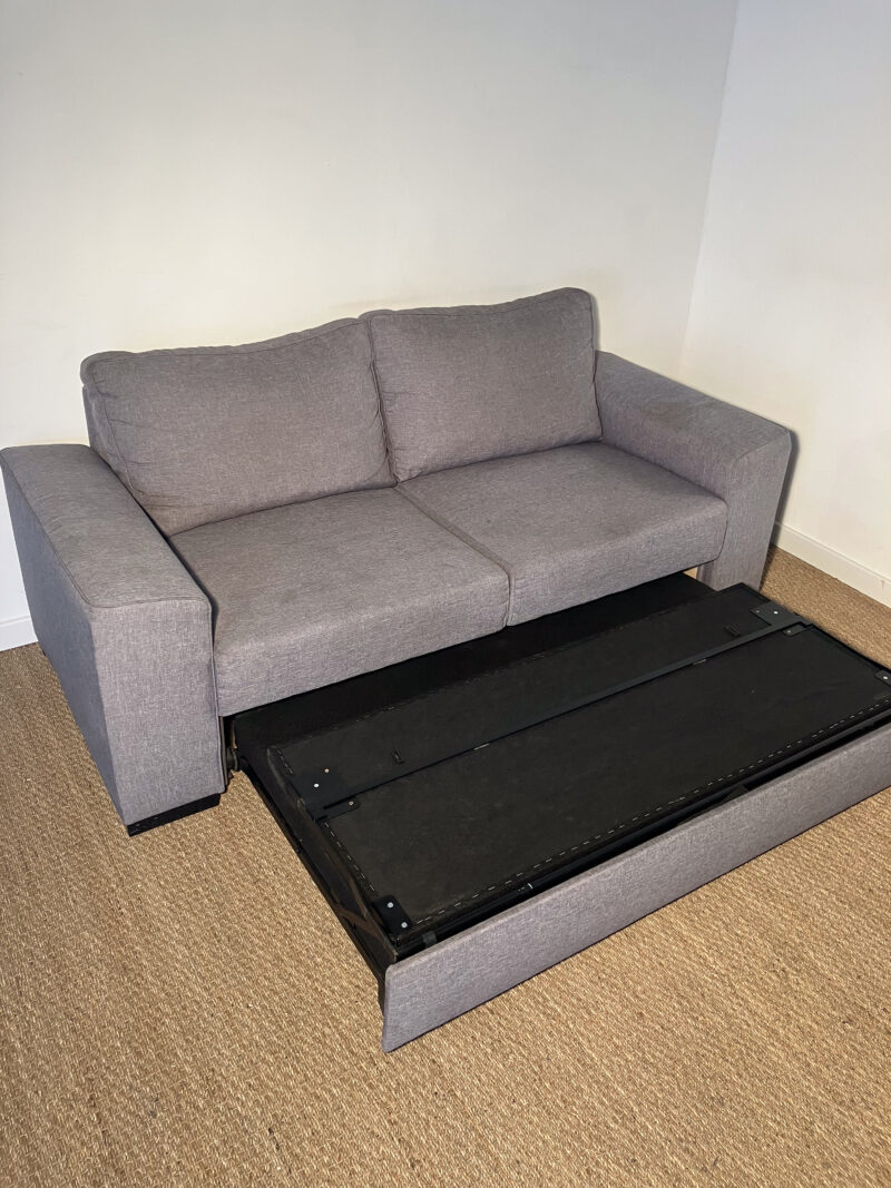 Canapé gris dépliable – Image 8