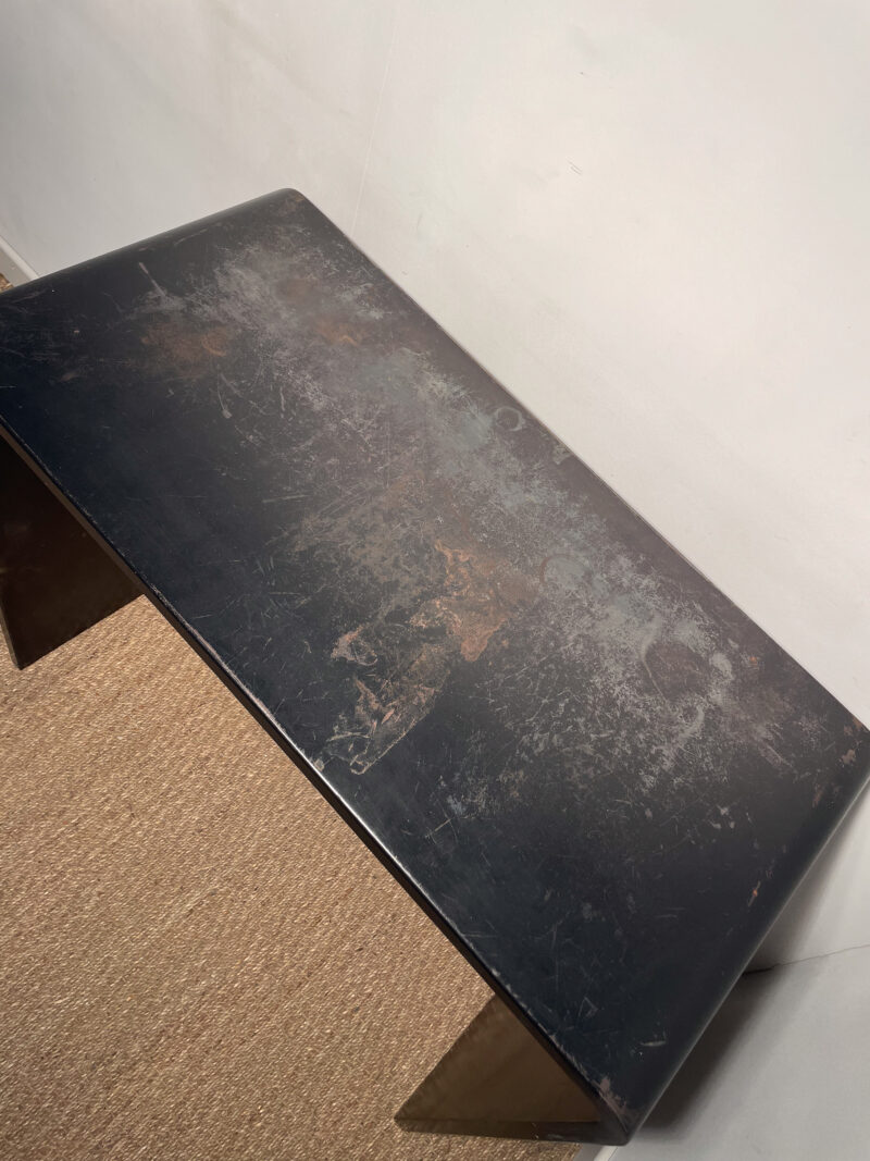 Petit bureau en métal noir design – Image 3