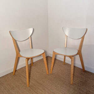 Lot 2 chaises blanc/bois