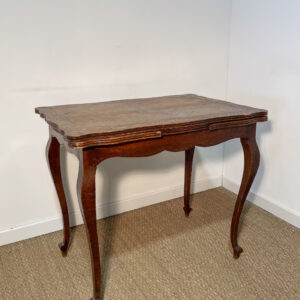 Table en bois extensible