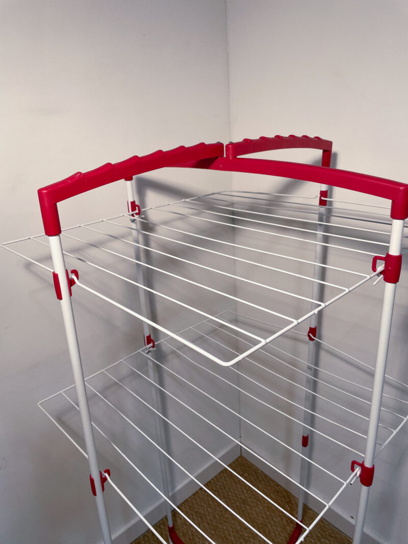 Étendoir blanc et rouge – Image 4