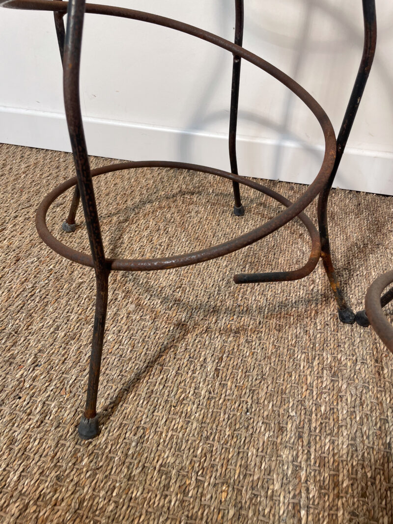 Lot de 2 tabourets en fer forgé – Image 4