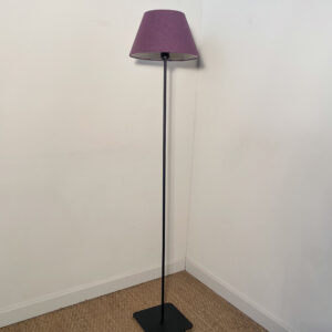 Lampadaire abat-jour violet