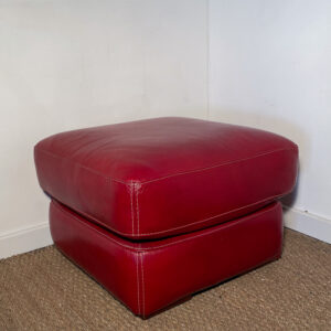 Pouf cuir rouge