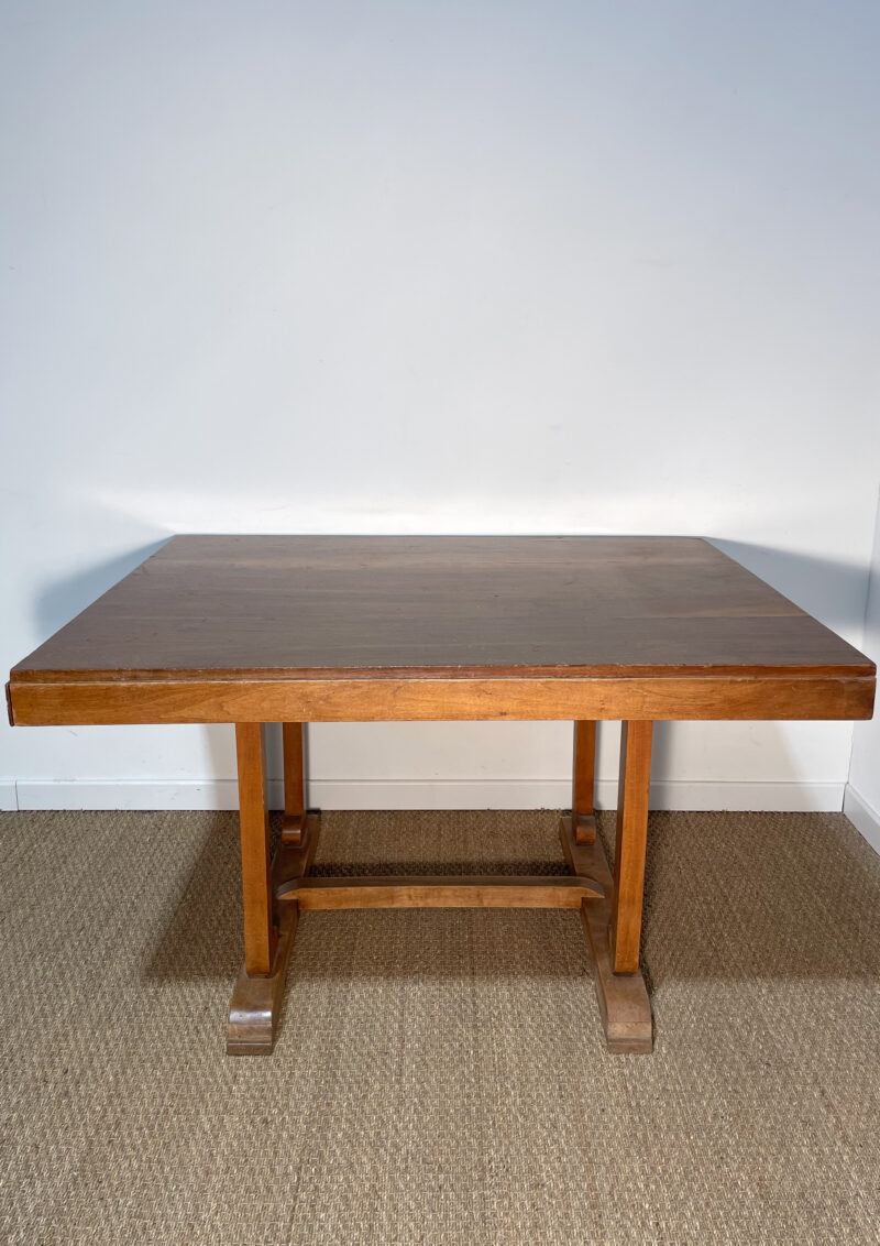Table en bois rectangulaire – Image 2