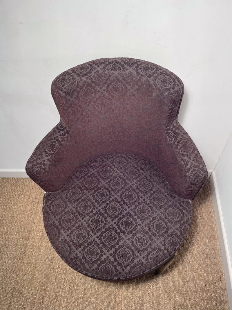 Fauteuil en velours avec motifs – Image 3
