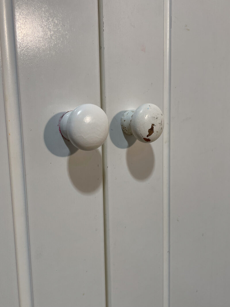 Armoire blanche avec penderie – Image 5