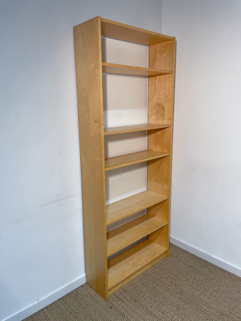 Etagère IKEA Billy couleur bois clair (sans fond)