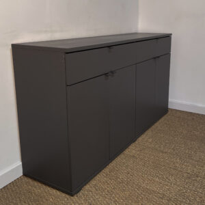 Buffet anthracite en métal