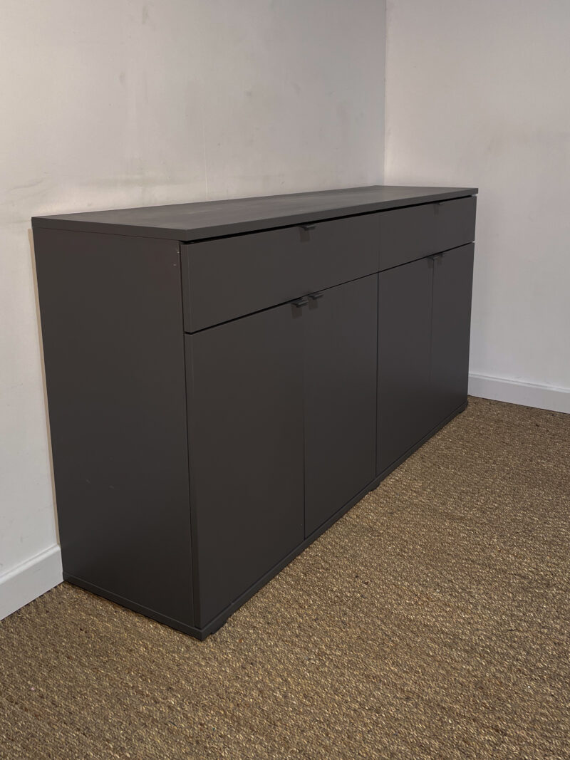 Buffet anthracite en métal
