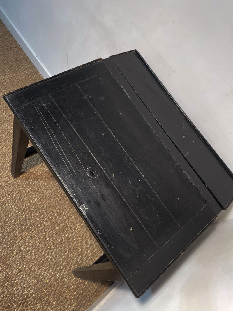 Bureau d'école vintage noir – Image 3