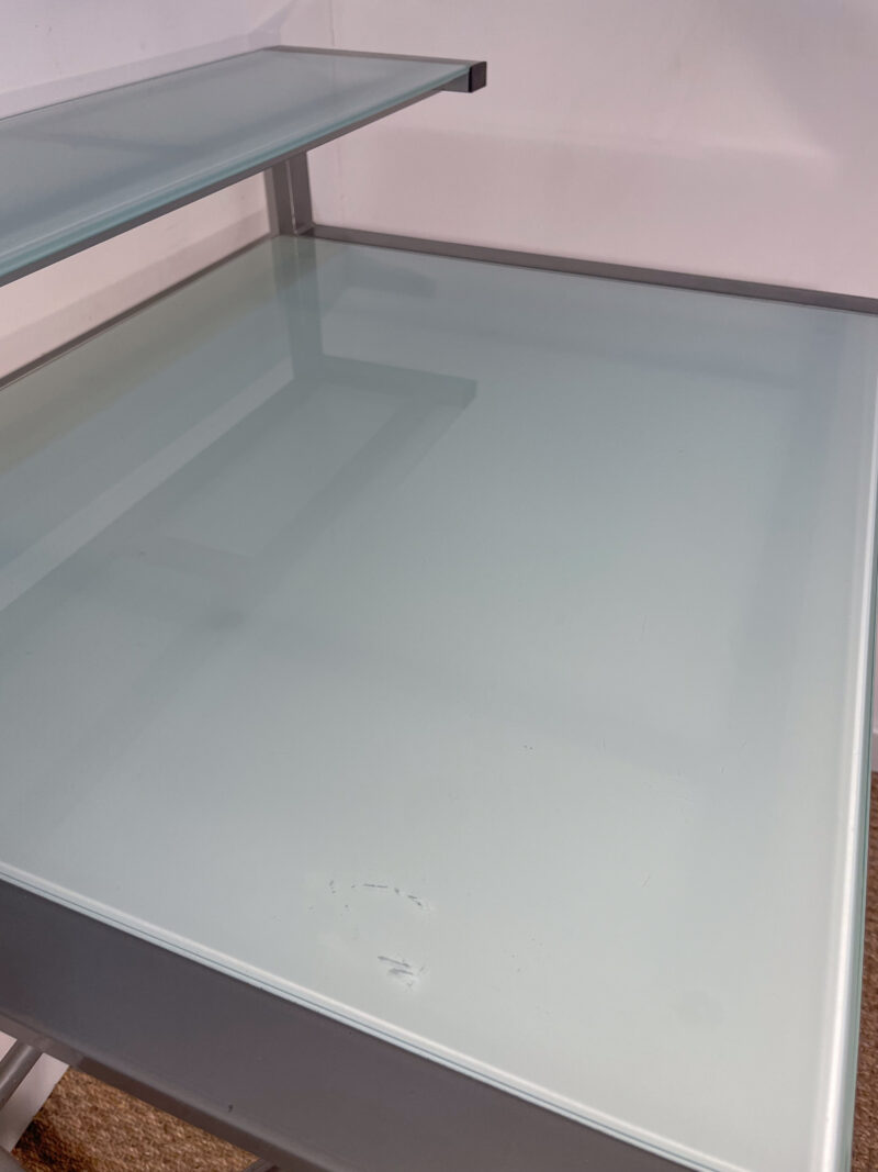 Petit bureau turquoise en verre – Image 3