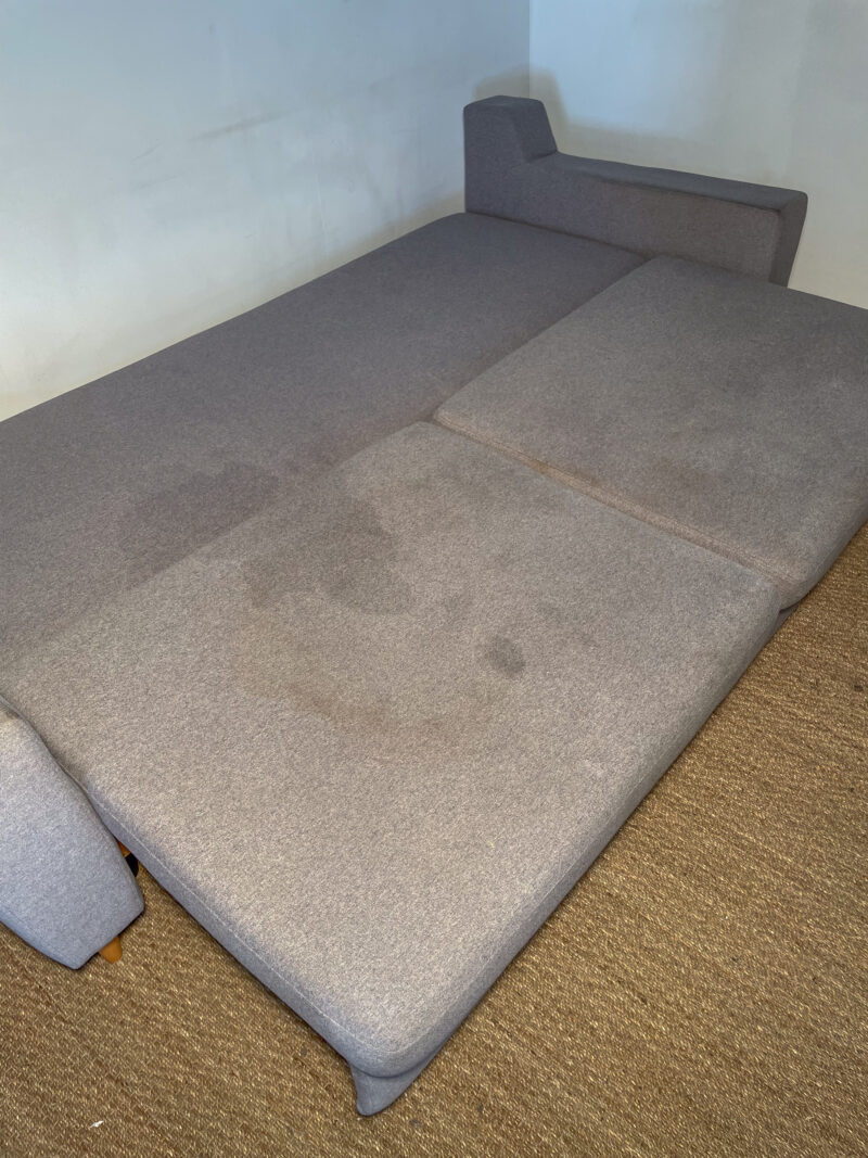 Canapé dépliable en tissu gris clair – Image 5