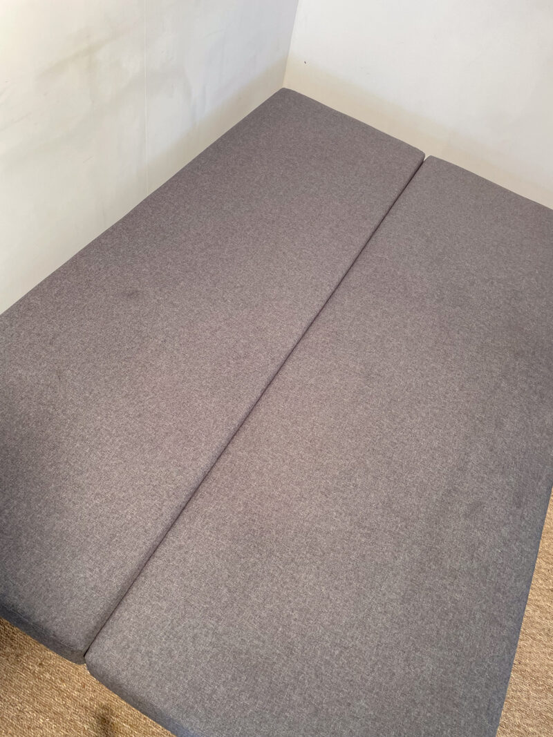 Canapé gris convertible en banquette – Image 7