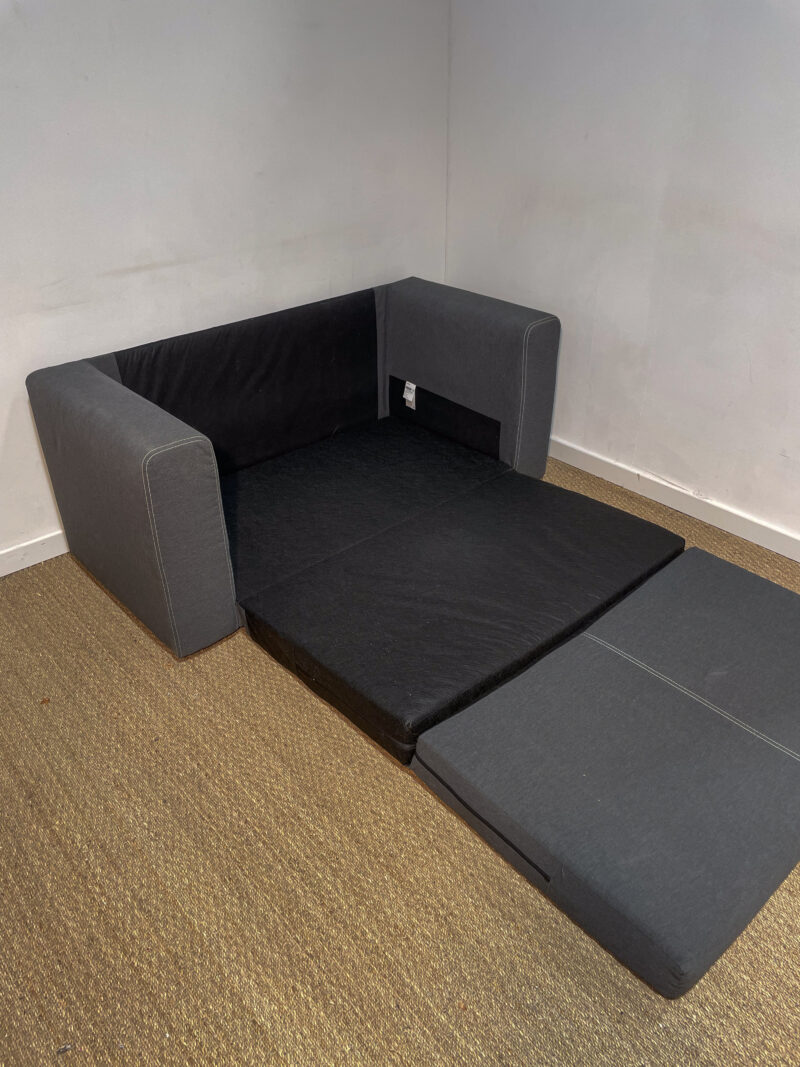 Canapé dépliable en tissu gris – Image 5