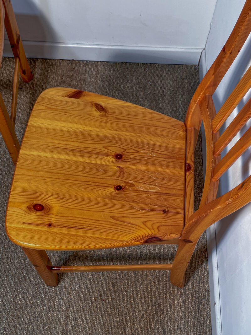 Lot de 2 chaises en pin (plusieurs disponibles) – Image 4
