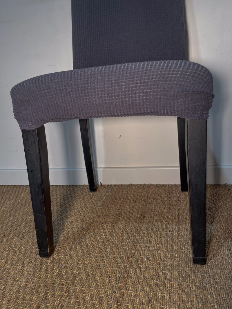 Lot de 2 chaises pieds en bois noir et assises en tissu bleu gris – Image 5