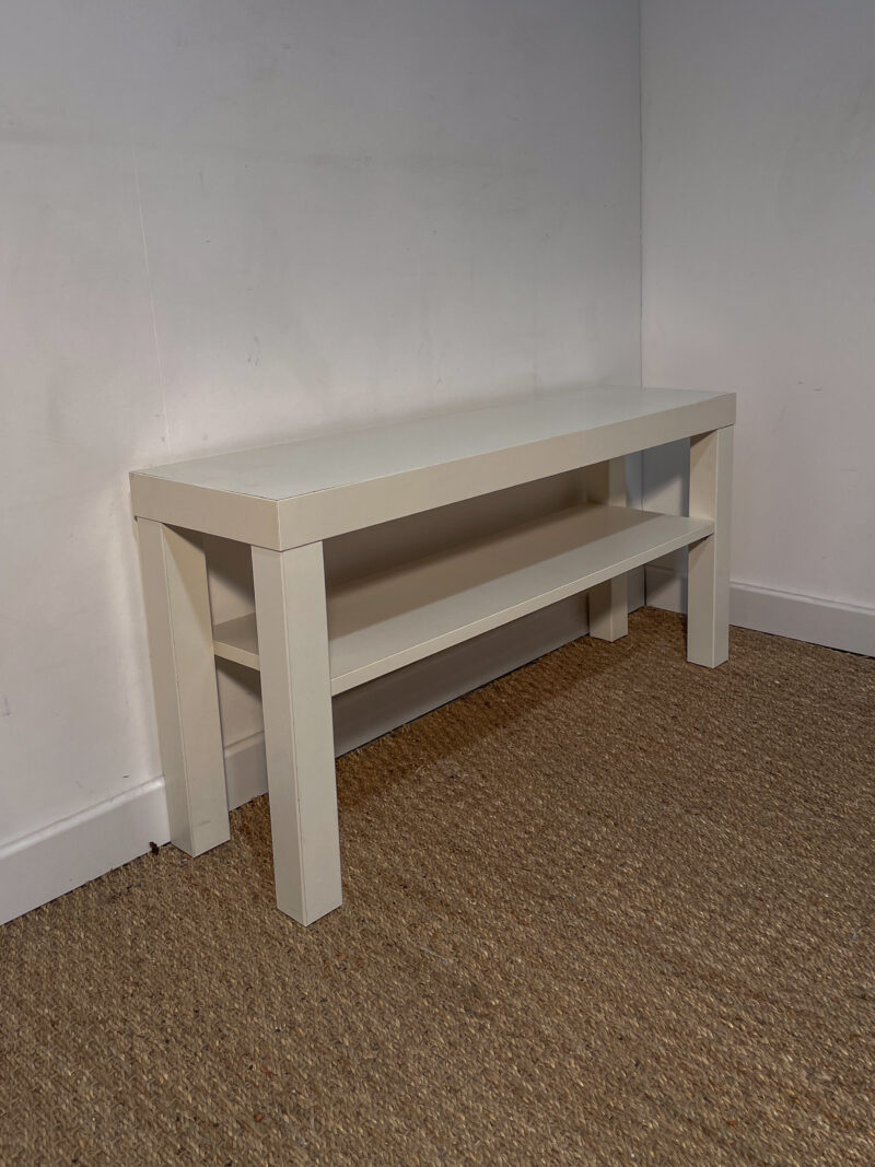 Meuble bas blanc à 2 niveaux
