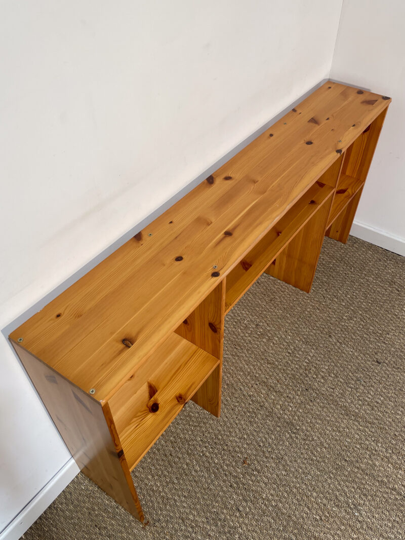 Meuble bas / étagère en pin – Image 4