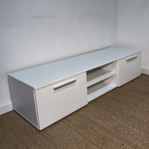 Meuble TV long en bois blanc