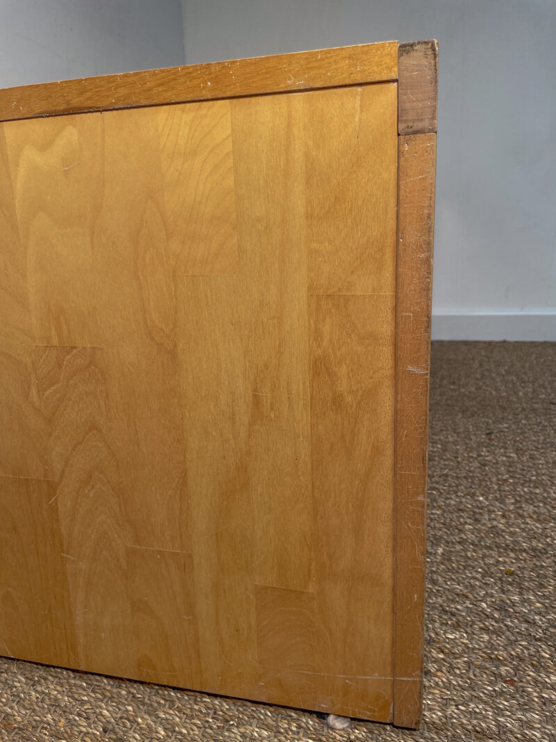 Table basse/meuble TV en bois clair – Image 4