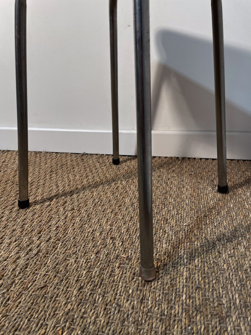 Tabouret carré effet bois – Image 3