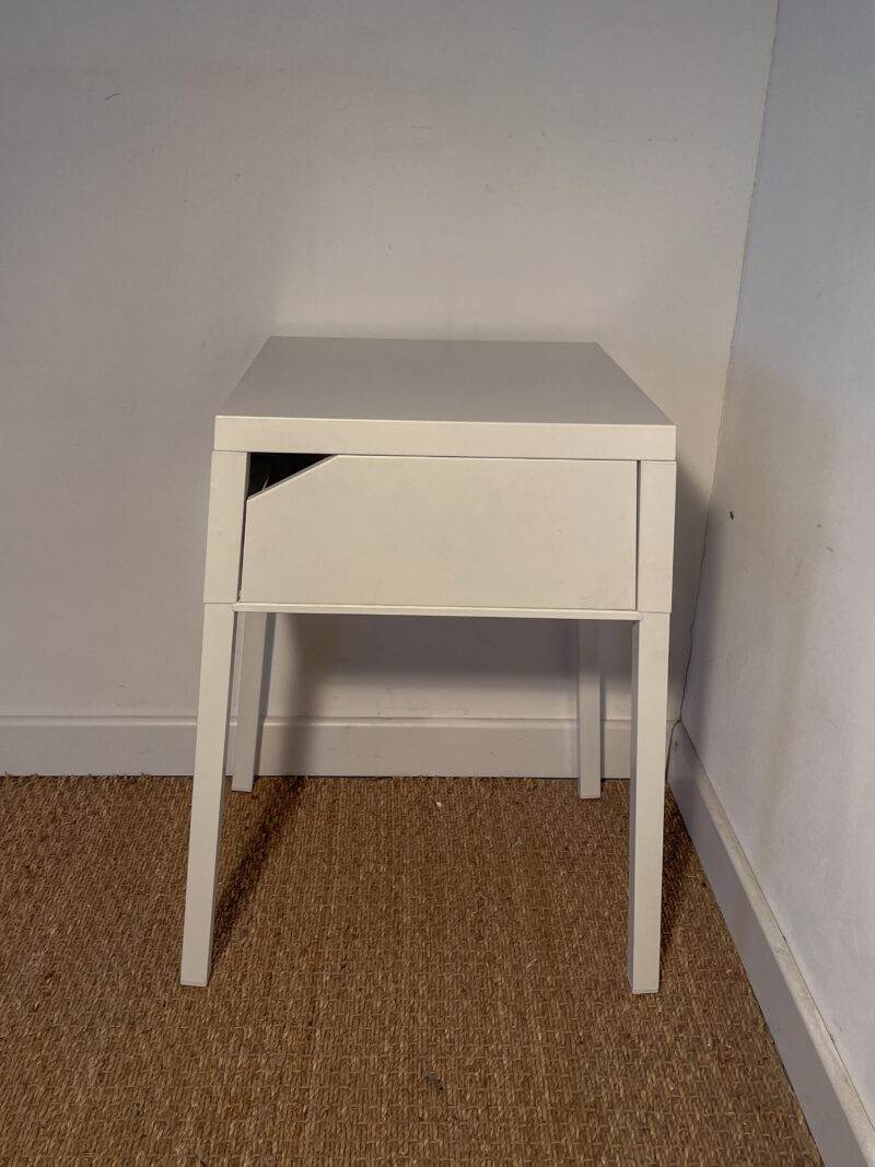 Table de chevet métallique blanche – Image 2