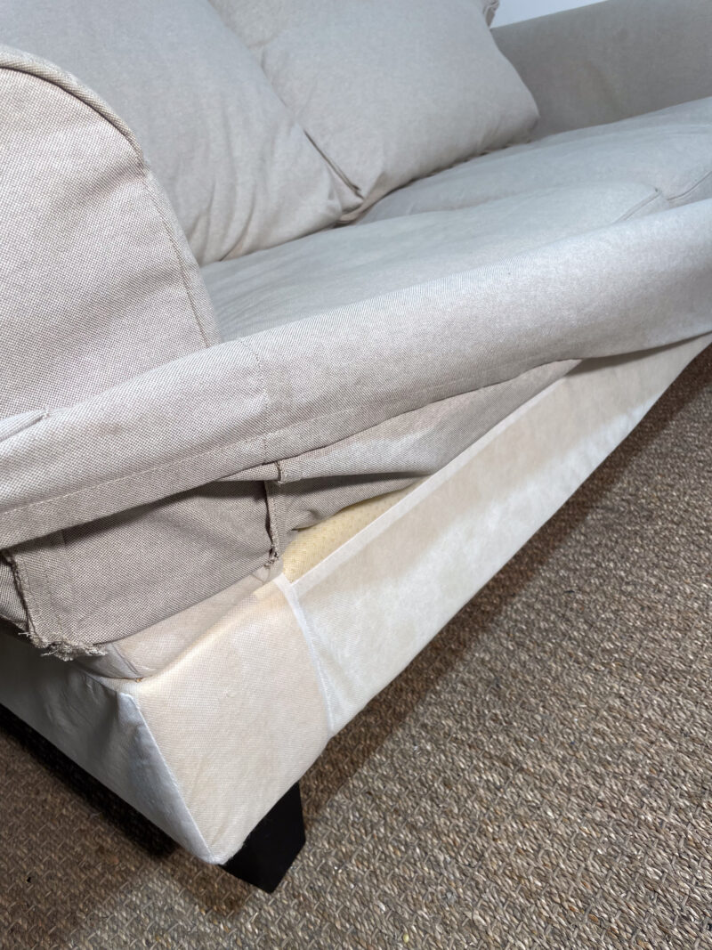 Petit canapé en tissu beige – Image 8