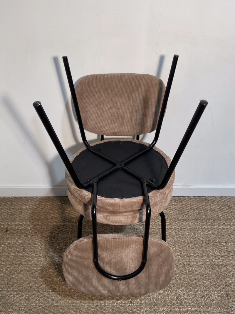 Lot de 2 chaises en velours côtelé taupe – Image 5