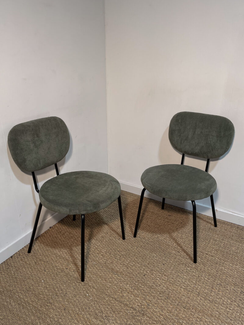 Lot de 2 chaises en velours côtelé vert