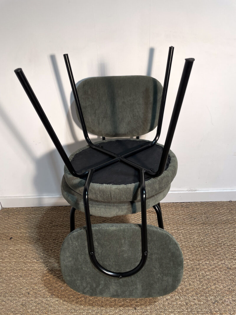 Lot de 2 chaises en velours côtelé vert – Image 5