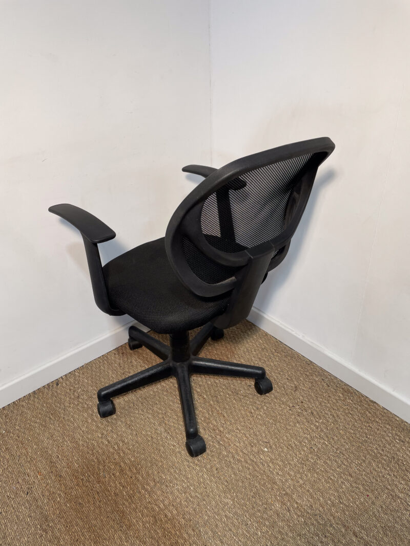 Fauteuil de bureau en tissu noir – Image 4