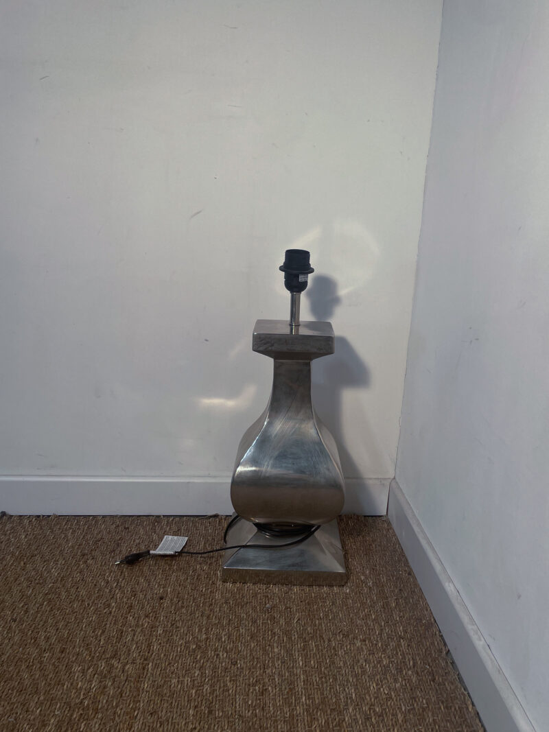 Pied de lampe à poser – Image 2