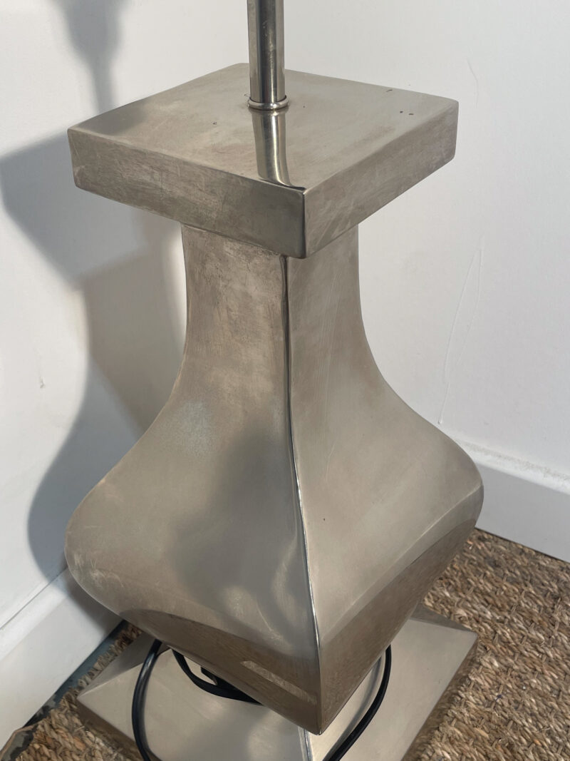 Pied de lampe à poser – Image 4