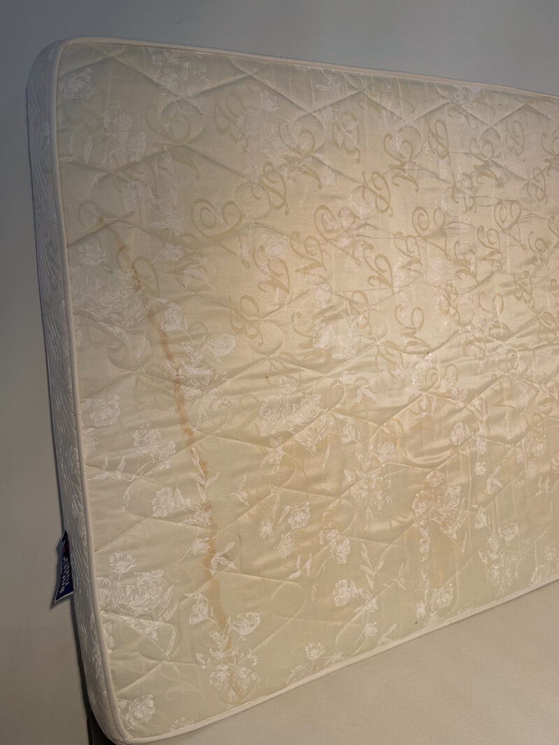 Matelas 140x190 à motifs fleuris – Image 5