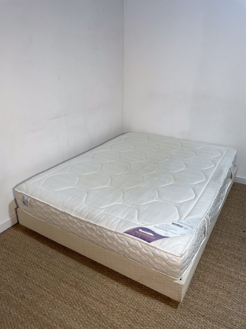 Matelas 140x190 latex Dunlopillo