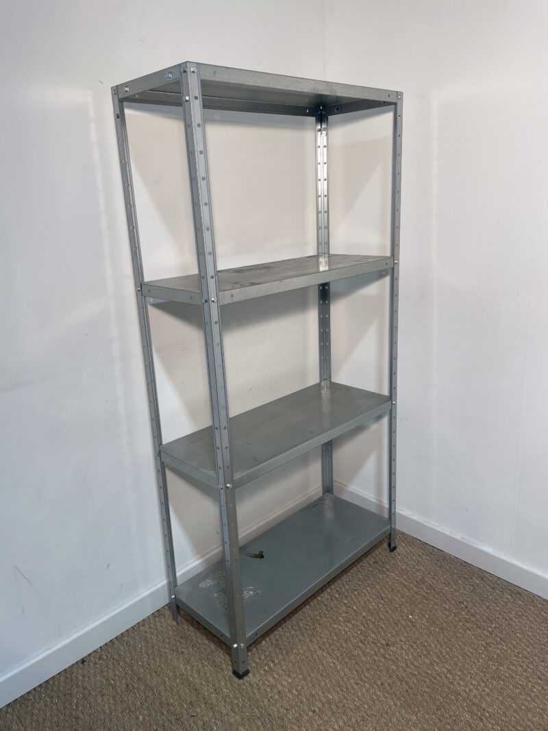Etagère métallique légère