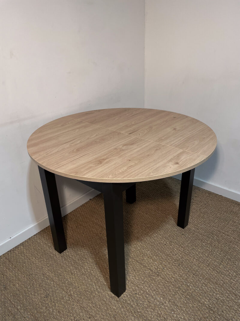Table ronde à rallonge en bois