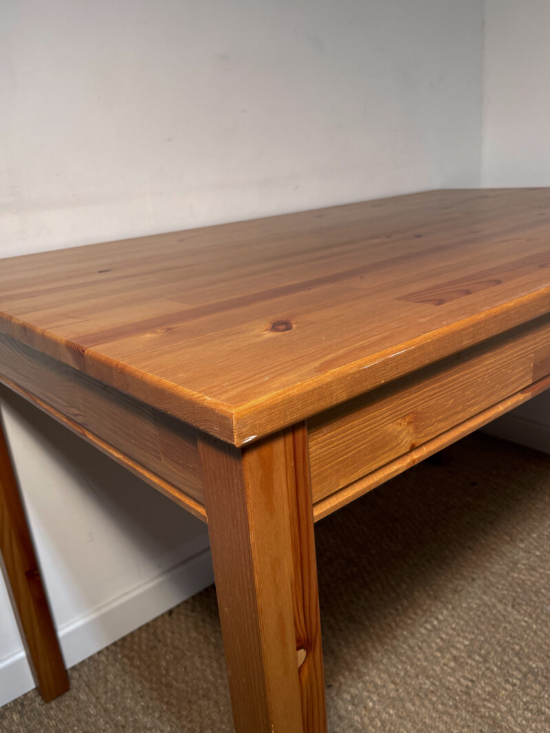 Table rectangulaire en bois – Image 4