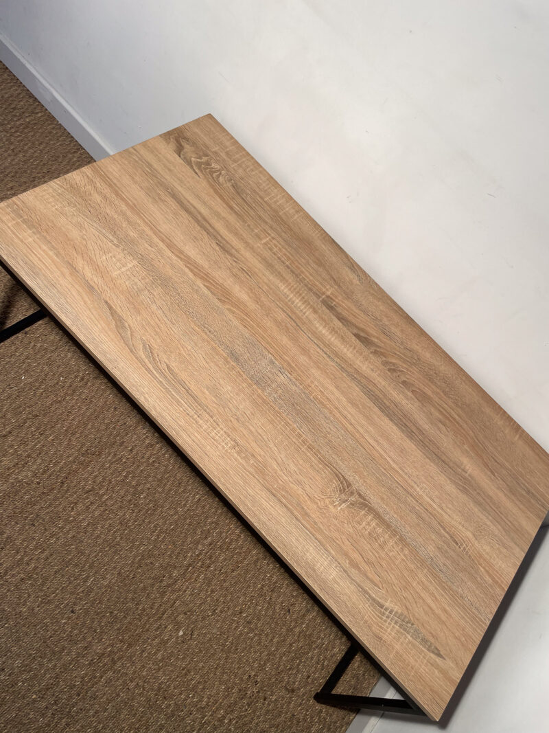 Table basse noire et bois – Image 3
