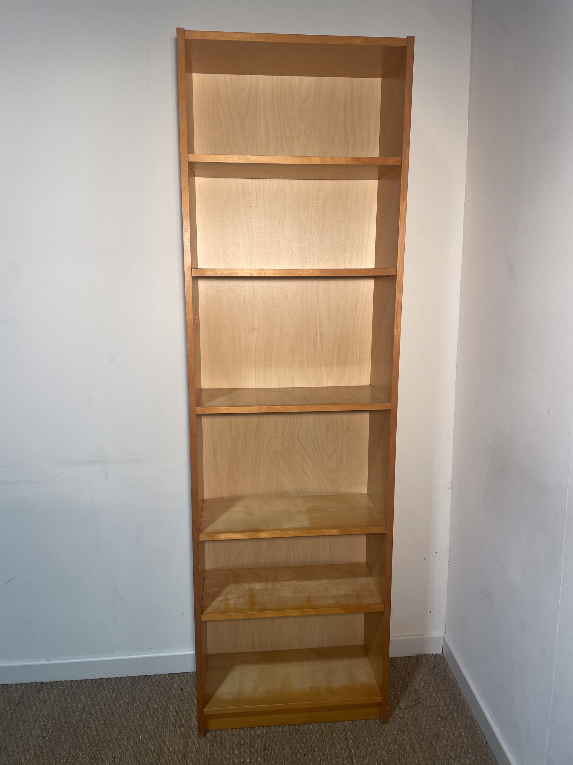 Bibliothèque BILLY en bois clair – Image 2