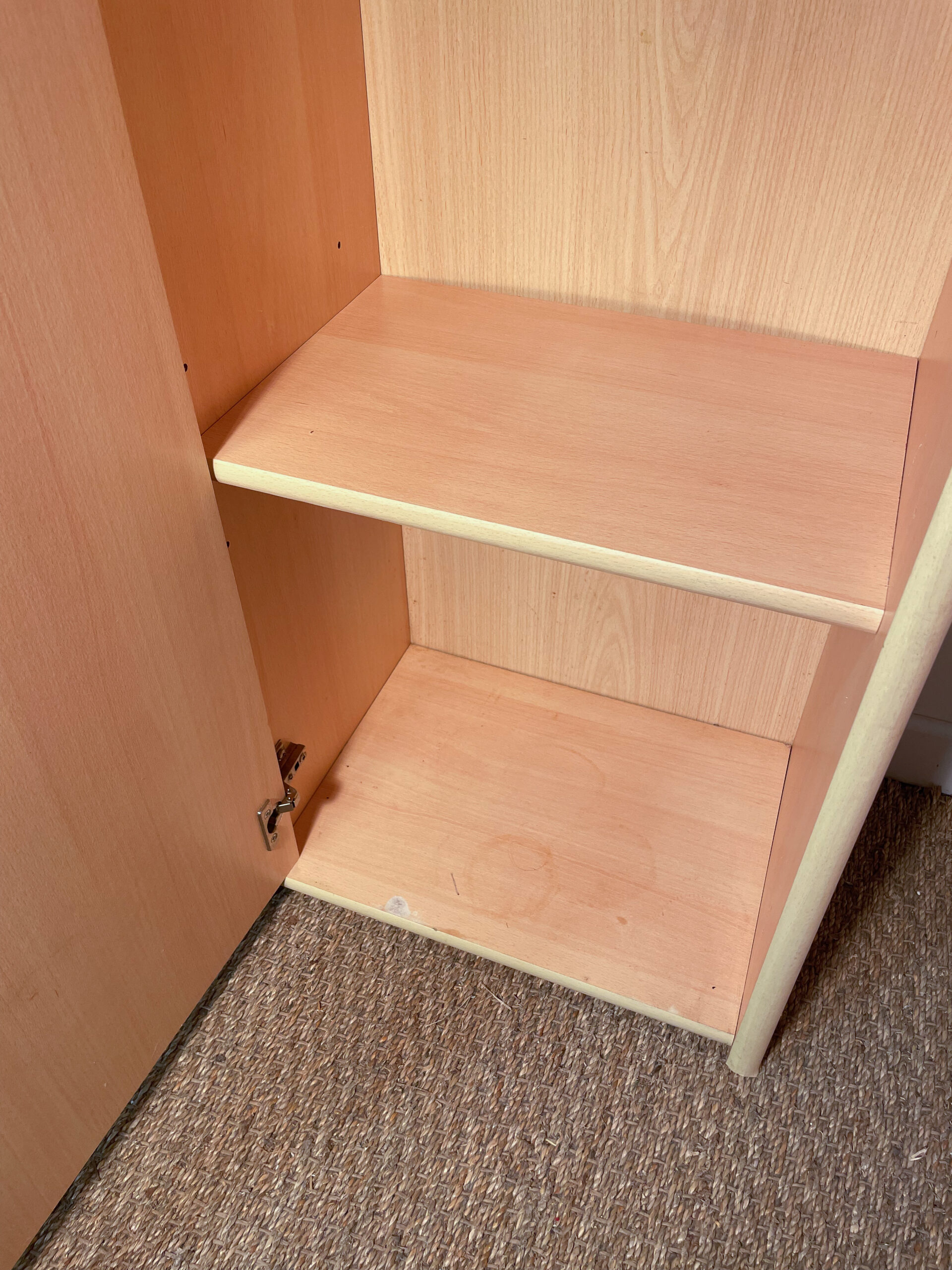 Bibliothèque claire vitrée – Image 4