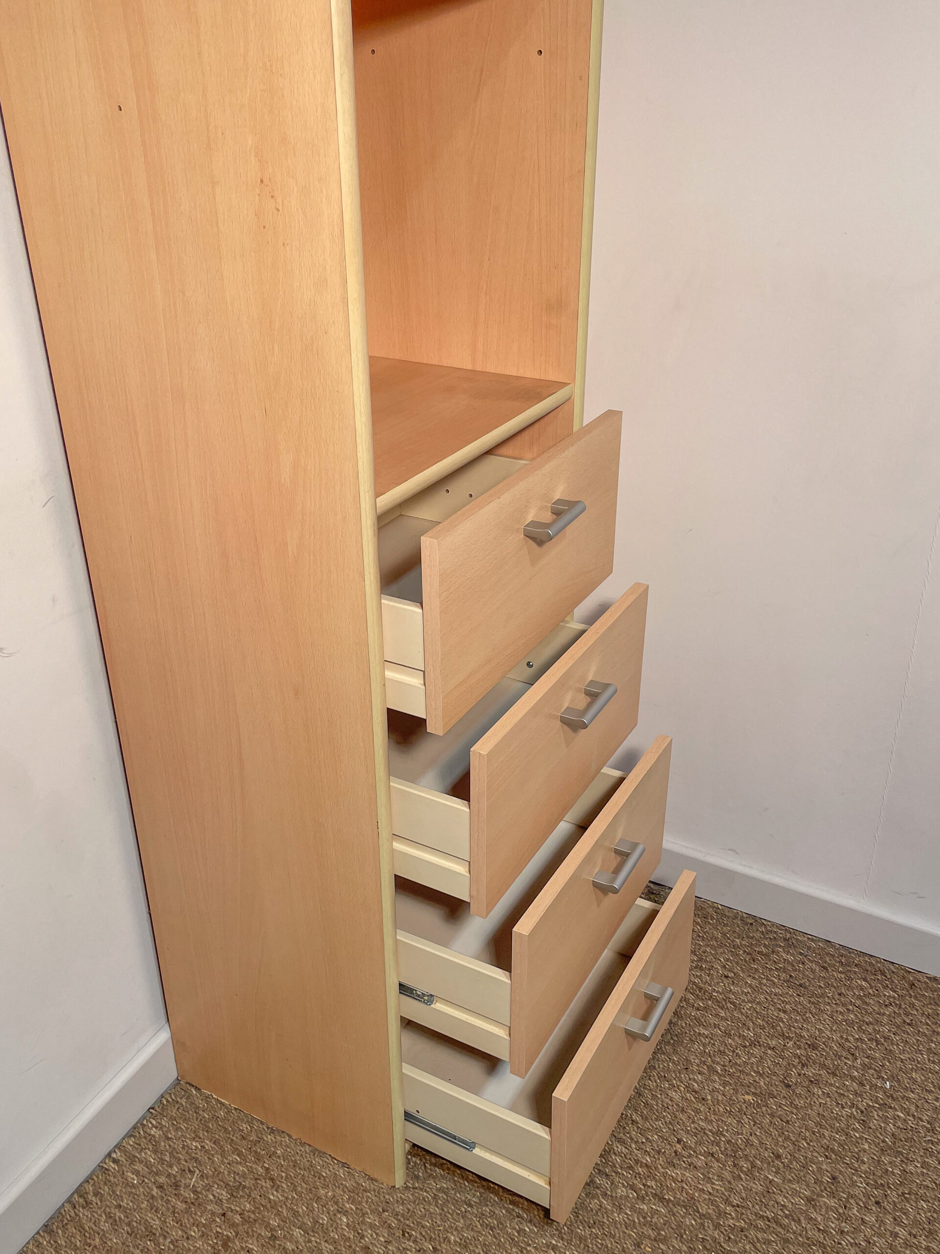 Bibliothèque claire à tiroirs – Image 3