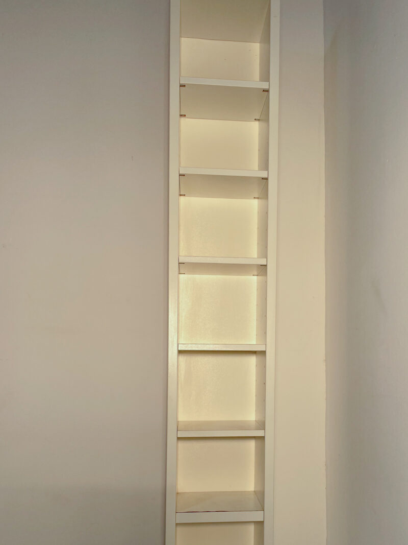 Petite bibliothèque haute blanche – Image 3