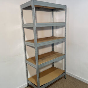 Etagère en métal