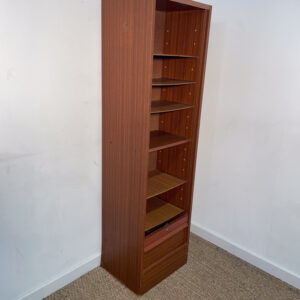 Bibliothèque foncée à volet [défaut]