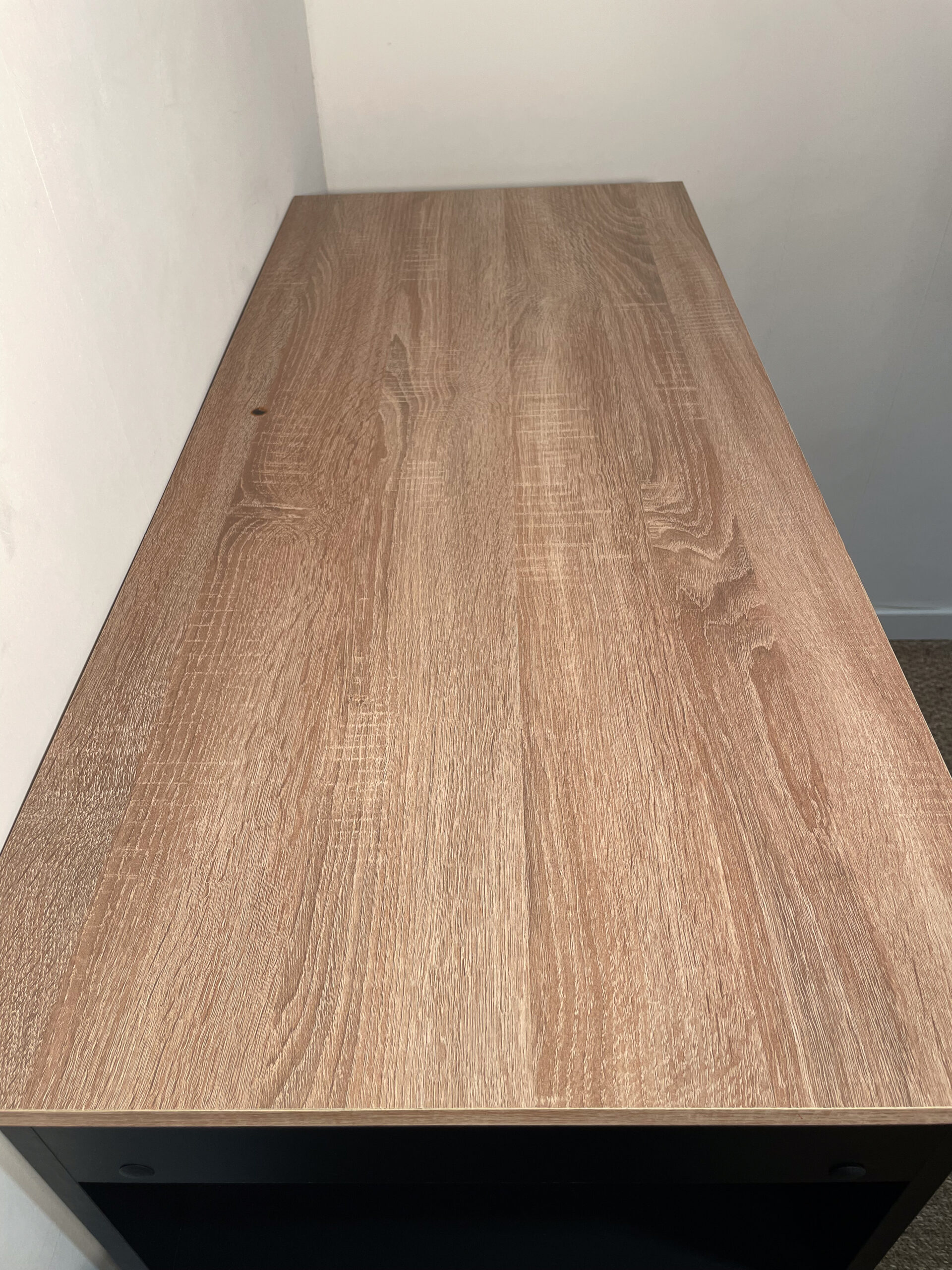 Meuble de cuisine noir et bois – Image 4